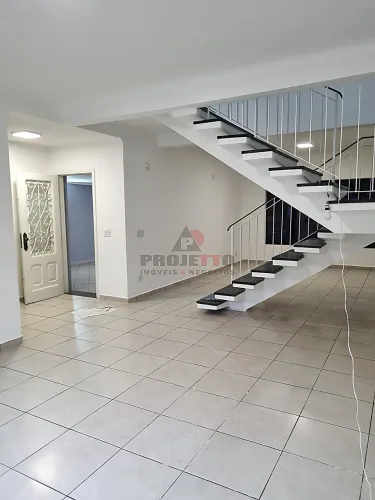 Sobrado Comercial para locação no Bairro Casa Branca