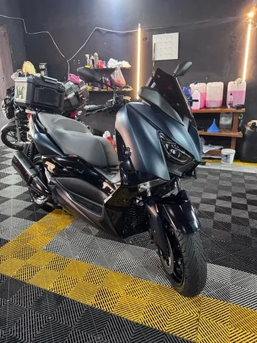 XMAX 250 ABS 2023
