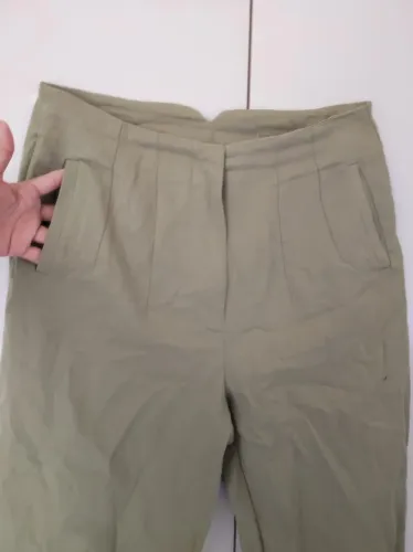Calça estilo zara TAM G 