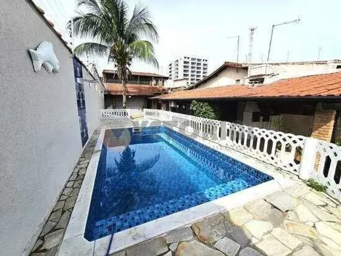 Casa à venda em Caraguatatuba, Praia das Palmeiras, com 6 quartos, 274,00m²