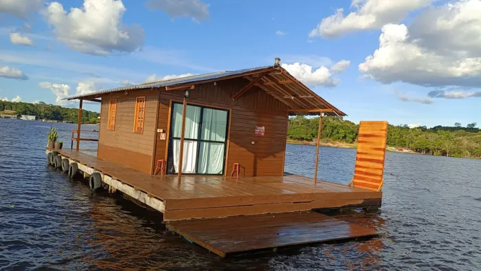 Flutuante de Lazer no Tarumã-Açu (Praia Dourada) - 7,5 X15m | Oportunidade Única!