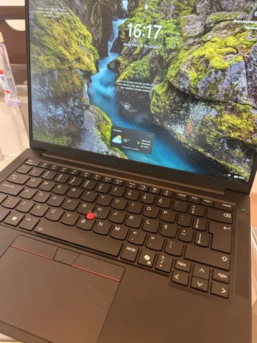 ThinkPad E14 Gen 7 AMD Ryzen 5 16GB RAM 256GB SSD - Praticamente Novo (2 Meses)