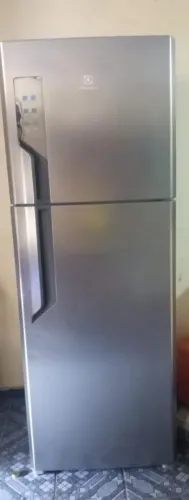 Vendo geladeira duplex Electrolux digital 450 litros fros free 127vts semi nova garantia 