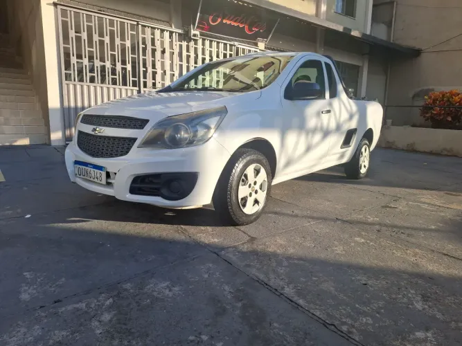 Chevrolet Montana LS 1.4 Econoflex 8V 2P 2013