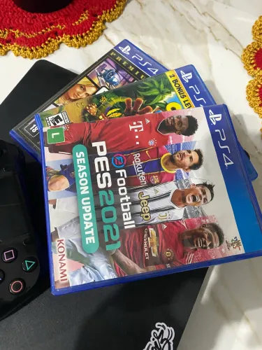 Ps4 slim e alguns jogos