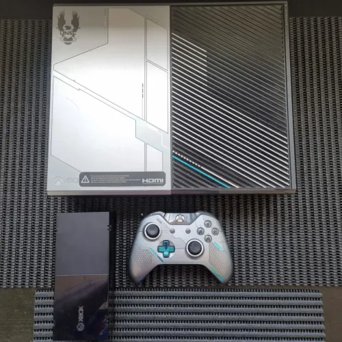 Xbox one Fat edição HALO