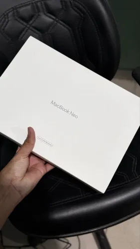 MacBook Neo CPO 256gb