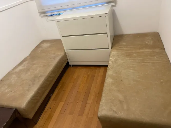 Vendo 02 Chaises