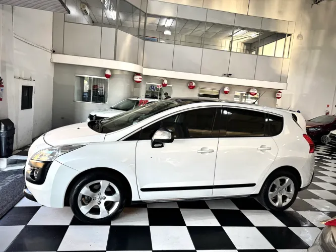Peugeot 3008 Griffe 1.6 Turbo 16V 5P Aut. 2014