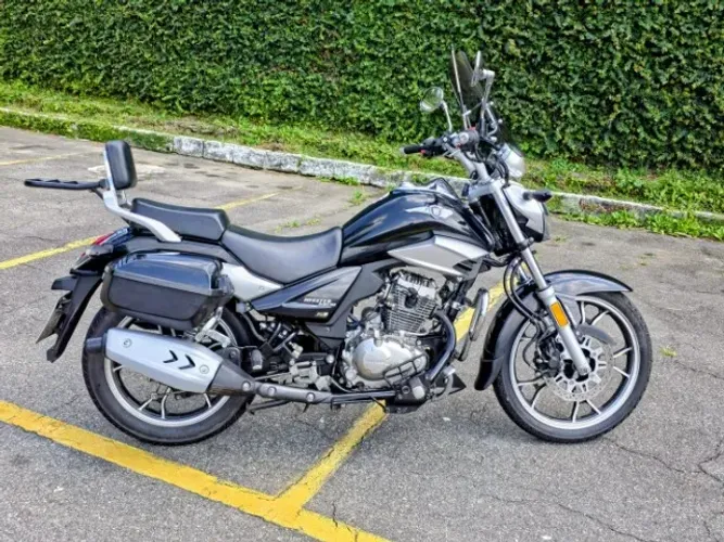 Moto Haojue Master Ride 150 Suzuki no Brasil.