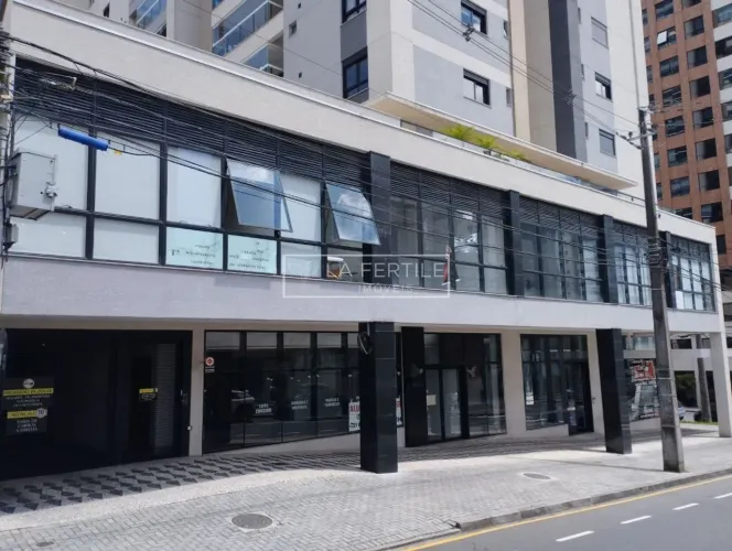 Loja, 211M², à Venda por R$ 2.500.000,00 - Cabral, Curitiba (Pr)