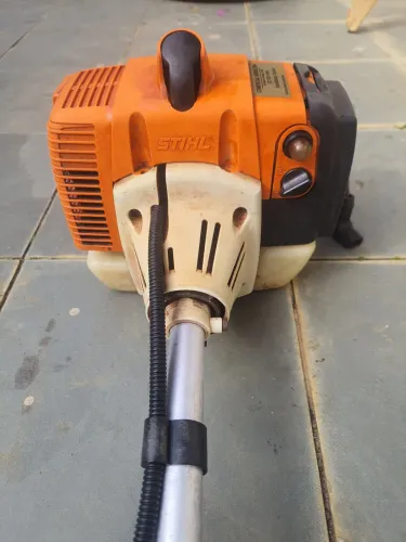VENDO ROÇADEIRA STIHL