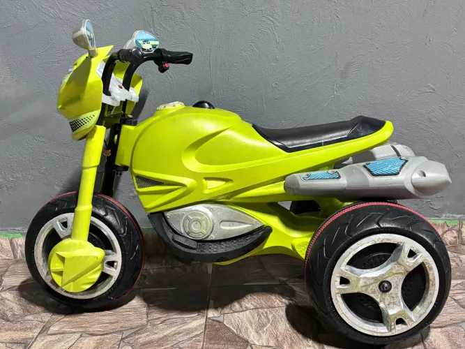 Moto Elétrica Infantil