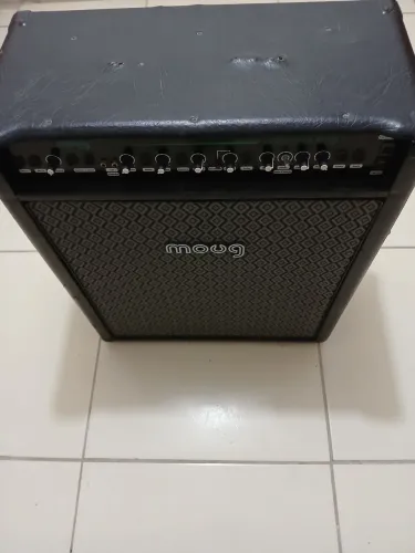 Vendo caixa de som amplificada monge boca de 15 e Twitter de 120 RMS