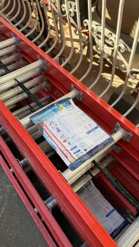 ESCADAS DE FIBRA NOVAS