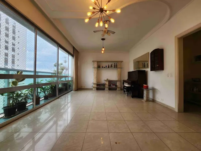 Apartamento Vista Mar à Venda na Pitangueiras no Guarujá | QVista Inteligência Imobiliária