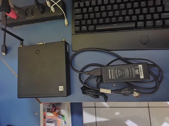 Mini PC Positivo Master C6300