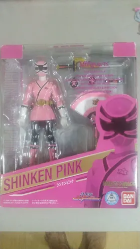 SH Figuarts Shinken Pink