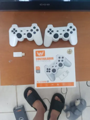 ? Videogame com 2 controles. Funcionando