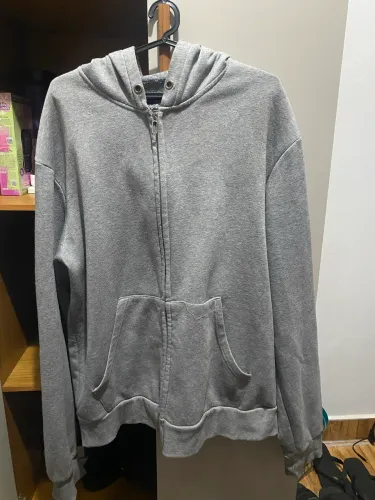 moletom cinza