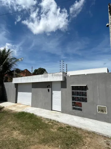 Apartamento térreo com 33m² de área privativa, bem distribuídos, composto por sala de esta