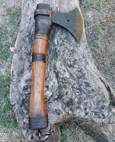 Machadinha Barbado Artesanal Com Cabo Madeira Corte De Lenha