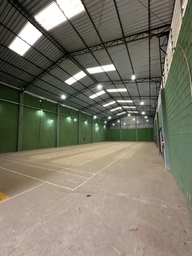 Galpão industrial em Itaquaquecetuba para locação com 1.000m2 e energia 99kVA