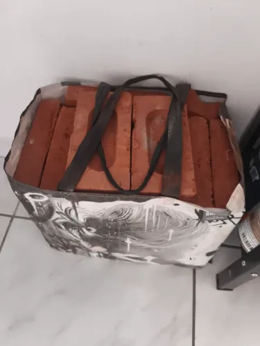 Doação de alguns itens para construção 