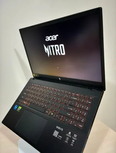 Notebook gamer nitro v15 rtx 5050 (novo)