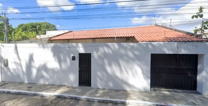 DIRETO COM O DONO - Imóvel Amplo e Versátil em frente a Tancredo Neves, Venda ou Locação