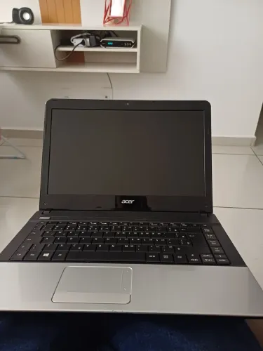 Notebook Acer com defeito