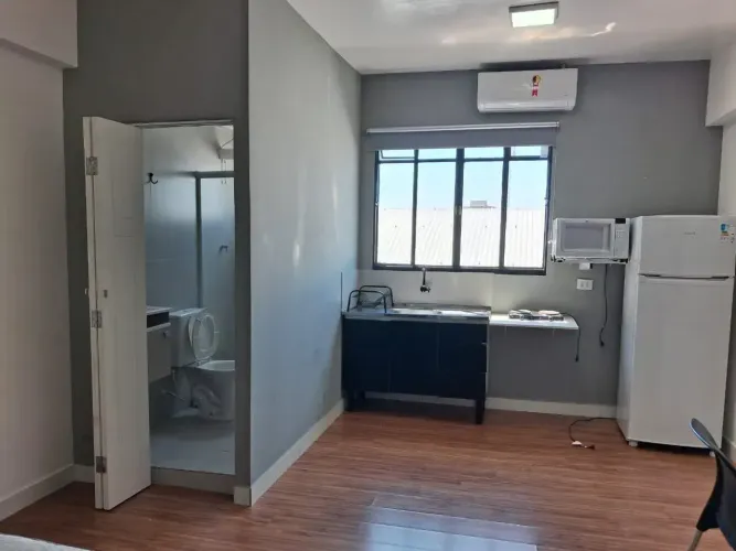 RA Lima Aluga, Flat Mobiliado, 25 m², Ar-condicionado, Centro - São José dos Campos - Cam