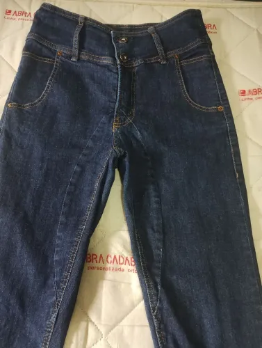 Calça jeans OH BOY!! usada apenas 1 vez
