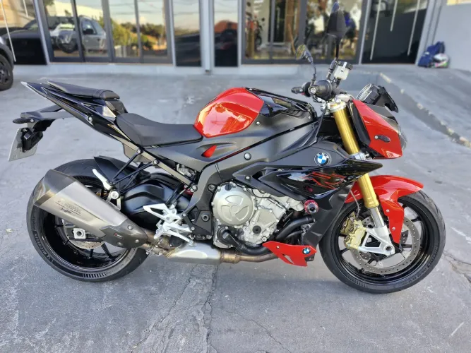 ?BMW S1000 R 2017?FAÇO SIMULAÇÃO ONLINE
