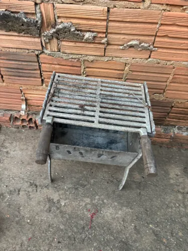 Churrasqueira de alumínio