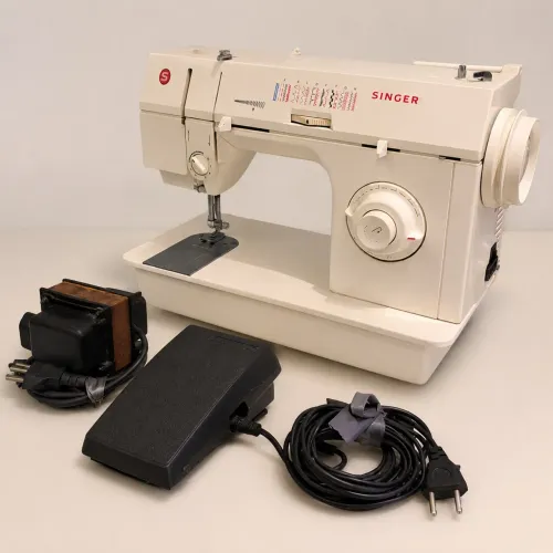 Máquina de Costura Singer Facilita
