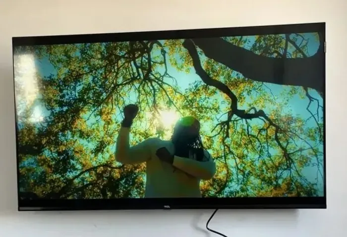 Vendo TV 43 Smart Comando de voz  TCL
