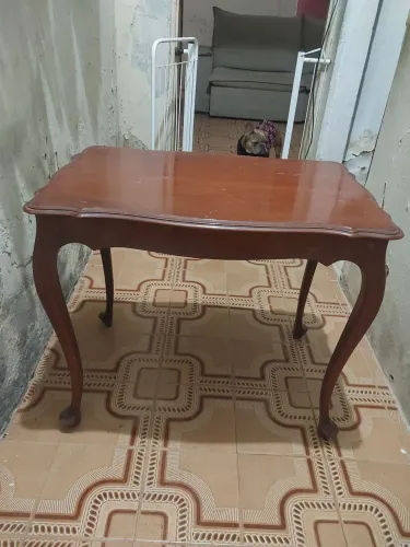 Mesa de Madeira Maciça