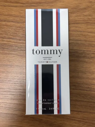 Tommy Hilfiger Eau de Tailette 100 ML (Novo e Lacrado)