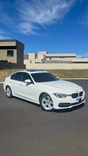 BMW 320I A Modern/sport TB 2.0/a.flex 16V 4P 2017