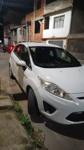 Ford Fiesta SE 1.6 16V Flex 5P 2013