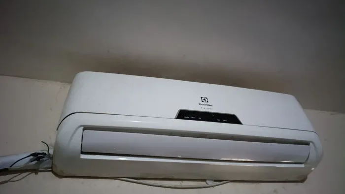 Ar condicionado split Eletrolux 9.000 BTUs