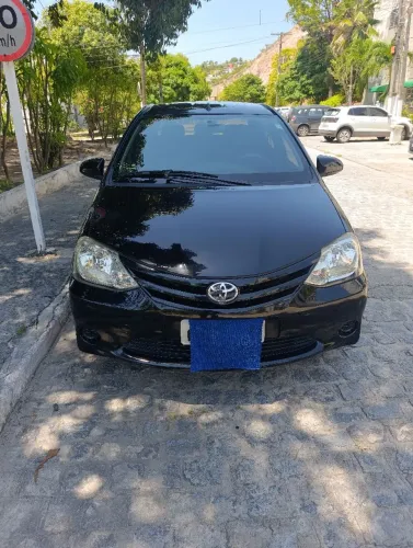 Toyota Etios XS Sedan 1.5 Flex 16V 4P Mec. 2014