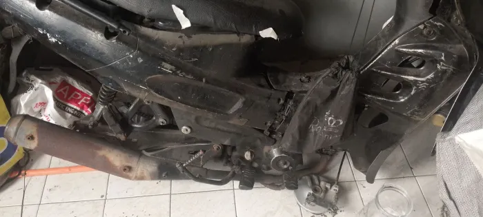 CiNCUENTiNHA MOTiNHA100cc PARA DESMANCHE SUCATA PEÇAS
