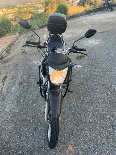 Vendo valor 10,500 dependendo pego algo em troca 