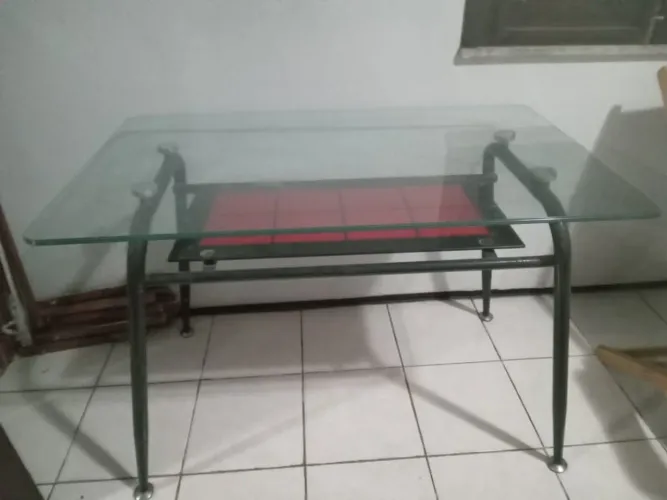 Mesa de Vidro