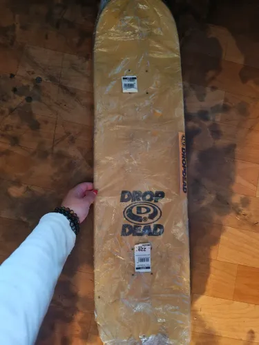 Vendo Shape Drop Dead 8.1, modelo Faces, da Beko's.