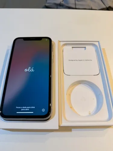 iPhone XR branco