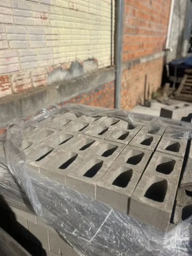 Bloco de Concreto Reforçado - Com Certificado de Resistência?