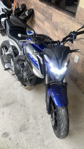 Cb650f muito nova !